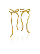 Load image into Gallery viewer, The Daisy Earrings