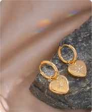 Load image into Gallery viewer, The Bisous Earrings