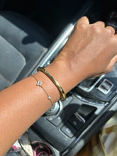 Load image into Gallery viewer, The Fleur Bracelet