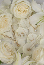 Load image into Gallery viewer, The Hailey Necklace