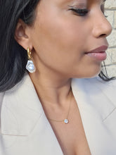 Load image into Gallery viewer, The Paradisa Earring