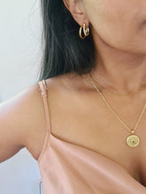 Load image into Gallery viewer, The Mia Necklace