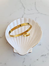 Load image into Gallery viewer, The Alexa Ring