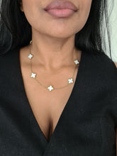 Load image into Gallery viewer, The 7 Clover Necklace
