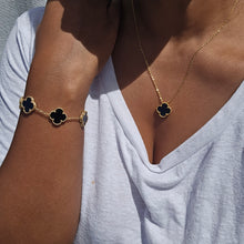Load image into Gallery viewer, The Clover Necklace
