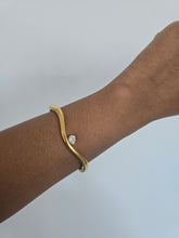 Load image into Gallery viewer, The Cassandra Bangle
