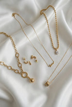 Load image into Gallery viewer, The Love Necklace
