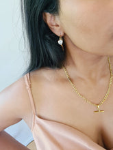 Load image into Gallery viewer, The Veni Necklace
